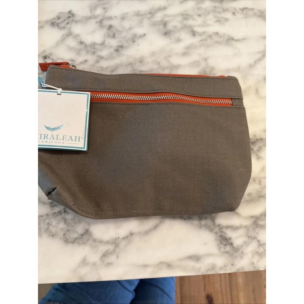 Zipper Pouch Khaki Shiraleah Chicago Travel Cosmetic‎ Bag NWT New